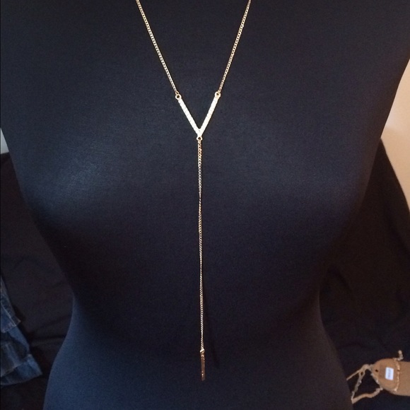 V neck gold necklace and earring set