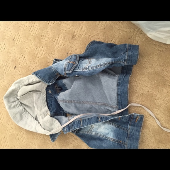 Denim jacket - Picture 1 of 2