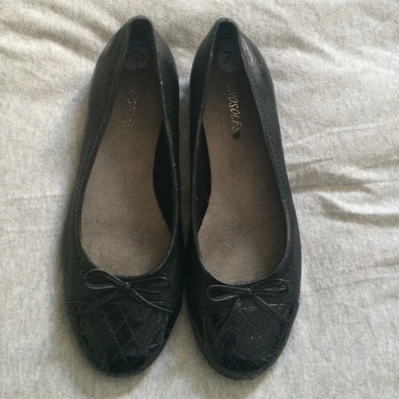 Aerosols black flats