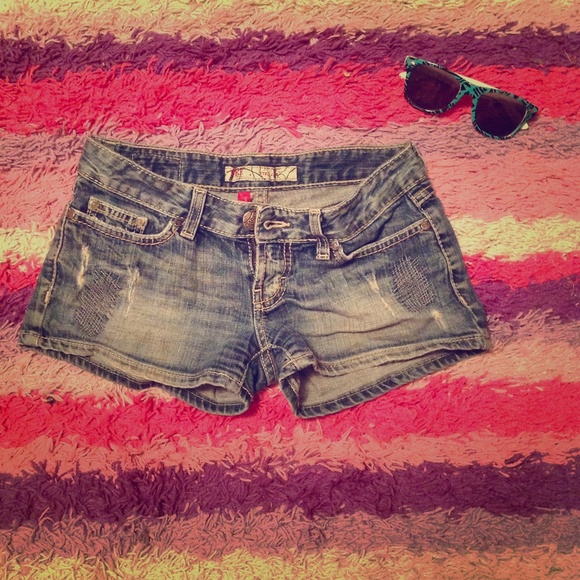 BKE Shorts