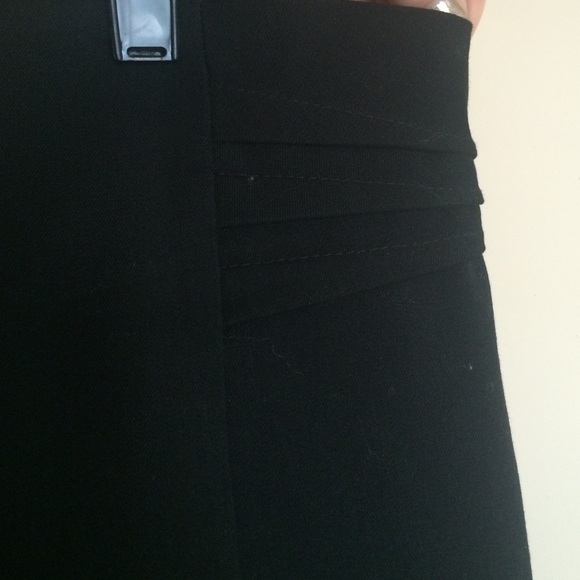 Express pencil skirt - Picture 2 of 2