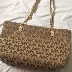 Michael Kors purse