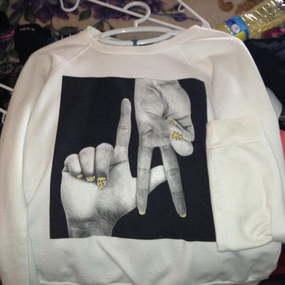 LA Crew Neck!