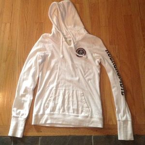 💥TRADED White Abercrombie sweatshirt