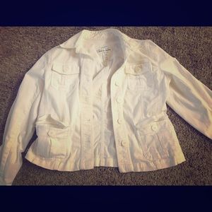 JONES NEW YORK WHITE JEAN JACKET
