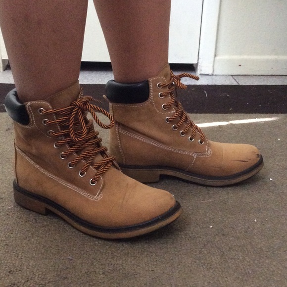 Candies timberland-like boots