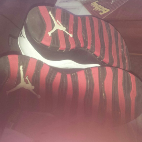Jordan 10 - Picture 2 of 3