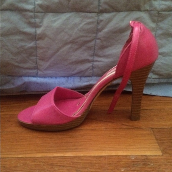Bongo Pink Heals - Picture 3 of 3