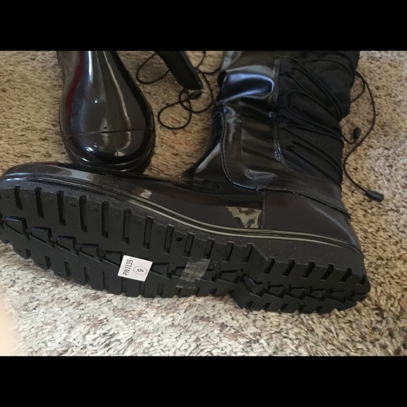 Henry Ferrera Boot - Picture 2 of 3