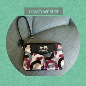 Coach - Small Wristlet (purple/black/grey)