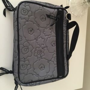 Thirty One travel cosmetic case
