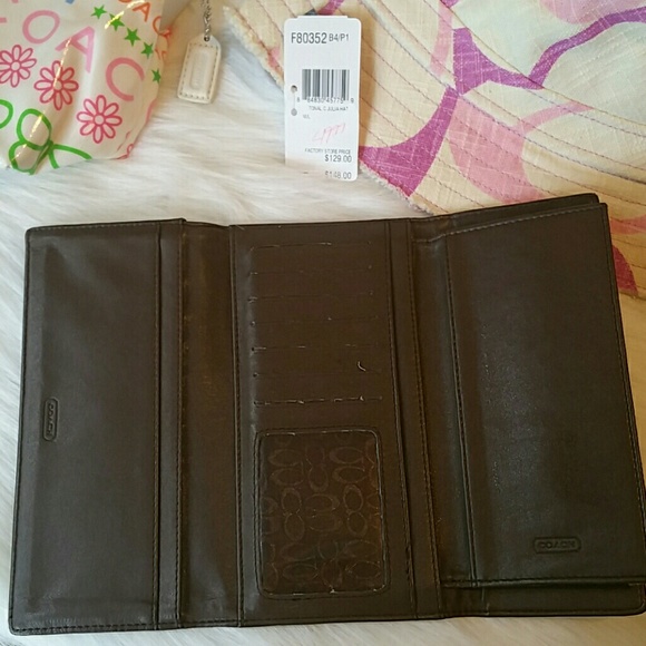 Coach various items!!!! - Picture 4 of 4