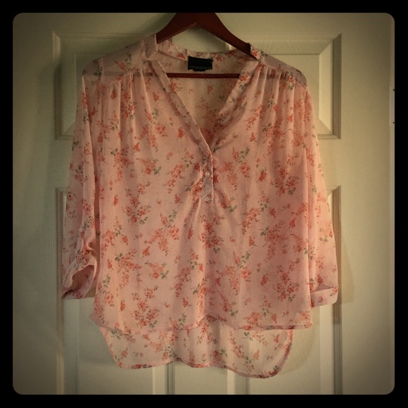 🌷Pink Sheer Cynthia Rowley High/Low Blouse🌷