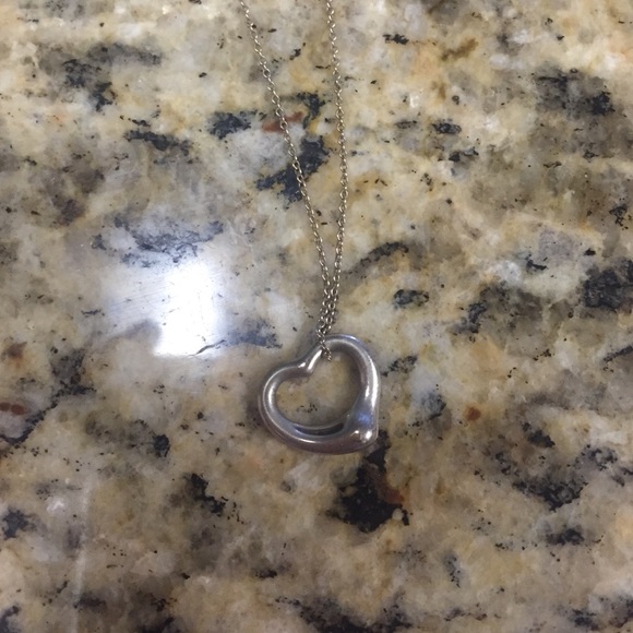 Tiffany heart pendant necklace