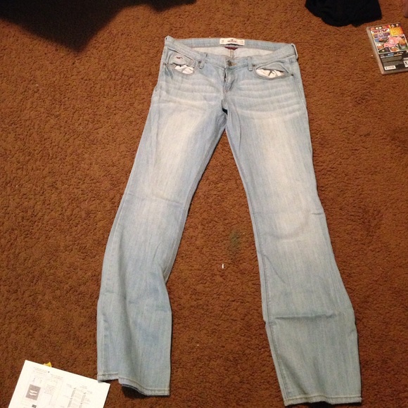 Size 9 Hollister jeans