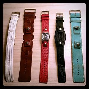 Black Fossil watch w 5 interchangeable bands