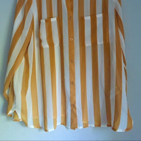 Yellow stripe top - Picture 2 of 2