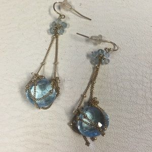 Precious gem dangling earrings