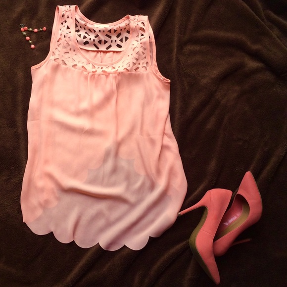 Open-Back Scalloped Tank