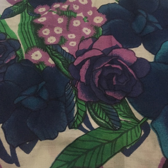 Blouse - Picture 3 of 3