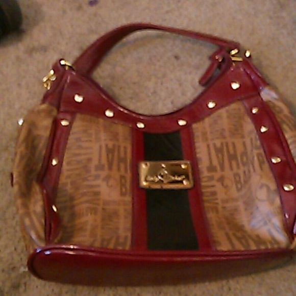 Purse - Picture 1 of 2