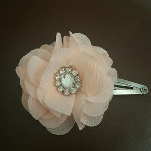 HANDMADE FLOWER HAIR CLIP
