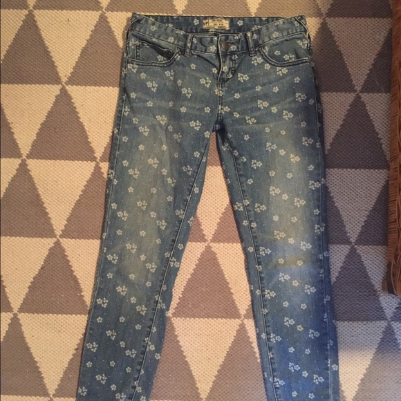 Floral denim roller crop skinny from FP!