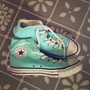 Turquoise converse! Hardly worn