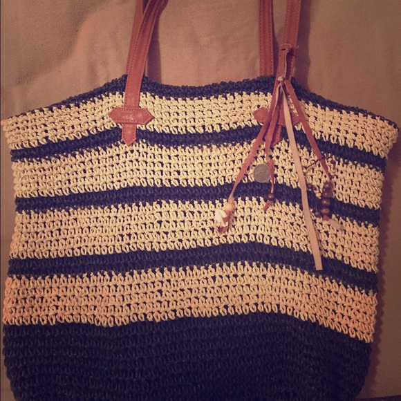 Roxy straw tote
