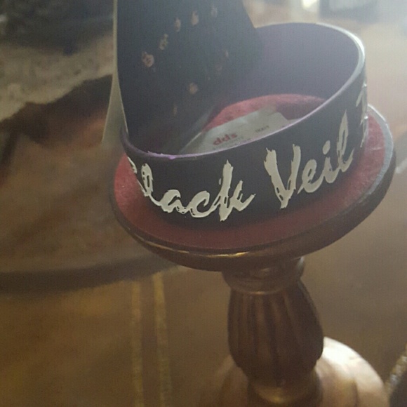 BVB Rubber Bracelet - Picture 3 of 3