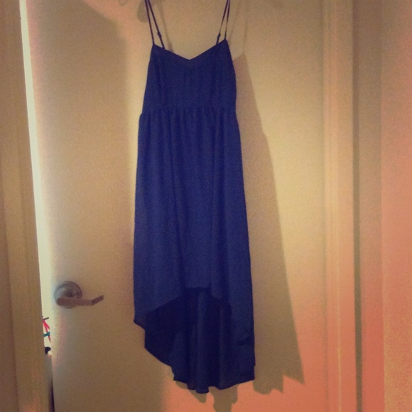 Stunning hi-lo dress with adjustable straps - Picture 1 of 4