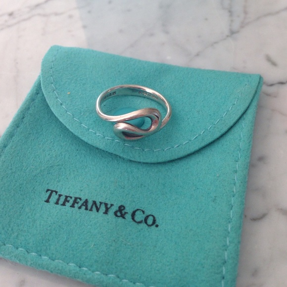 Elsa Peretti Wave Ring