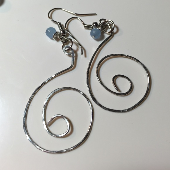 M32 Silver /Blue Quartz wire wrapped pendant set - Picture 3 of 4