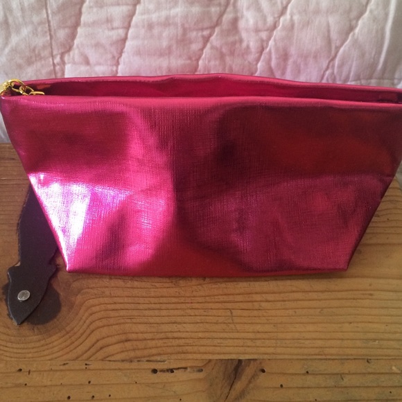Estée Lauder makeup bag