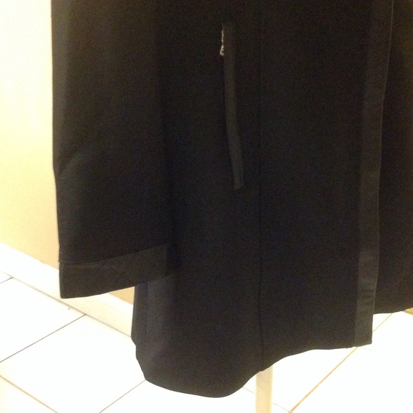 White House black market jacket SOLD - Picture 4 of 4