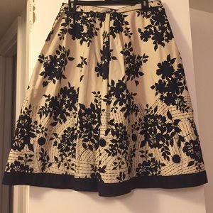 Coldwater Creek Cream and Navy skirt
