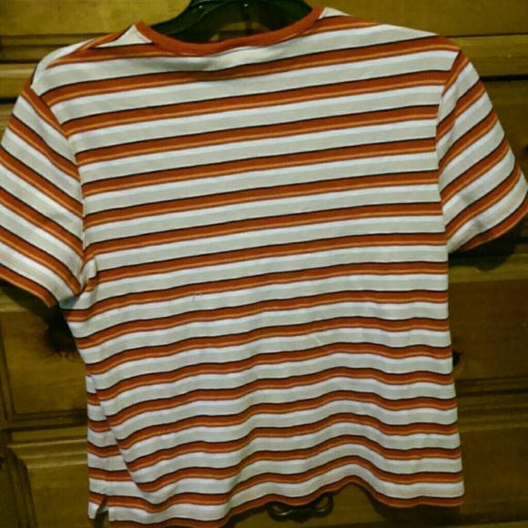 Top - Picture 2 of 2