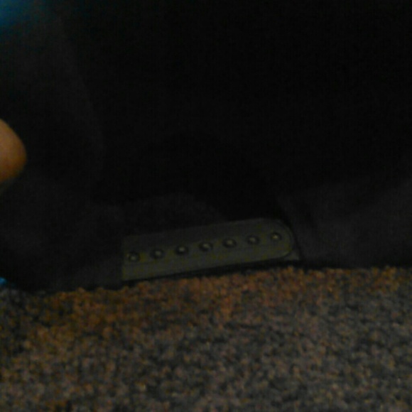 Snapback - Picture 3 of 3