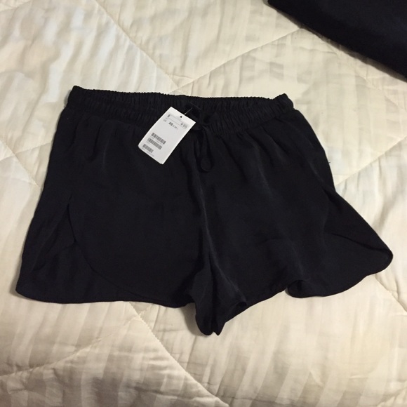 Silky drawstring shorts