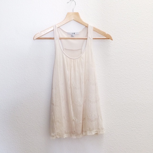 Lace overlay tank top