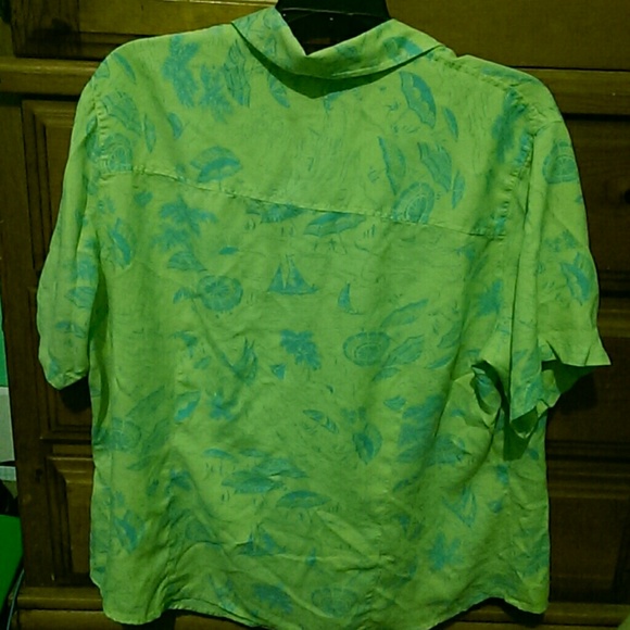Button up top - Picture 2 of 2