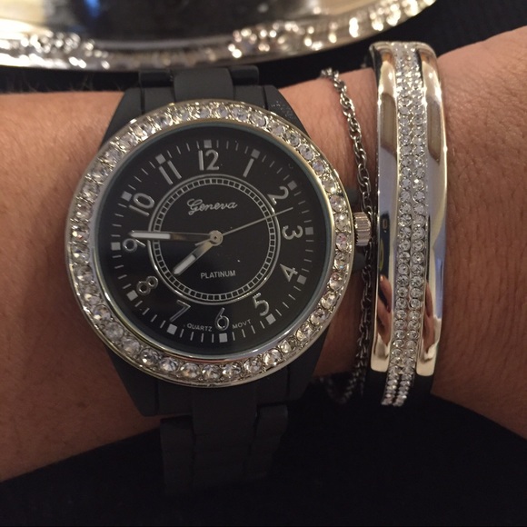 SOLD IN BUNDLE - Picture 3 of 3