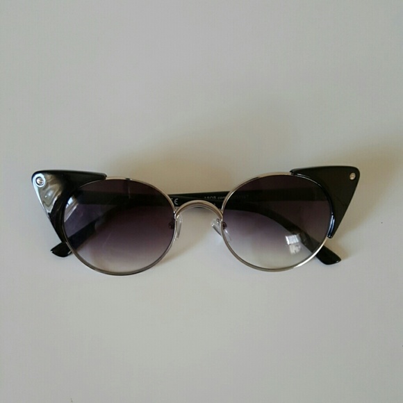 ASOS CAT EYE SUNGLASSES