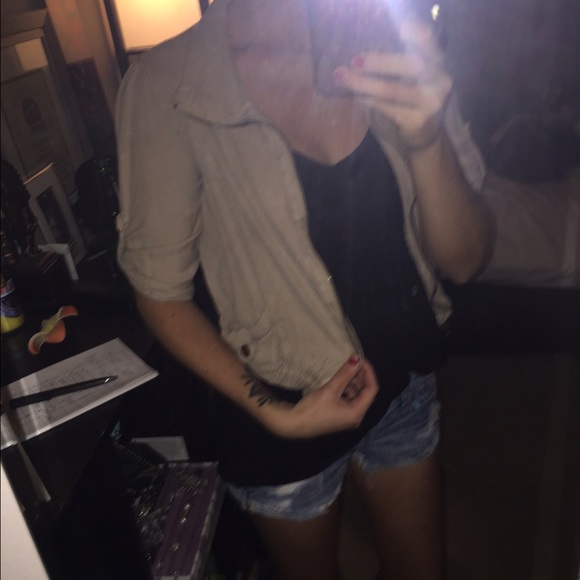 Beige Jacket - Picture 2 of 2