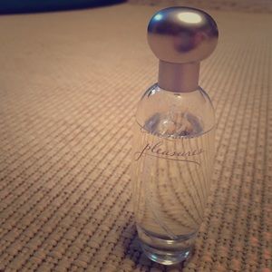 Pleasures perfume