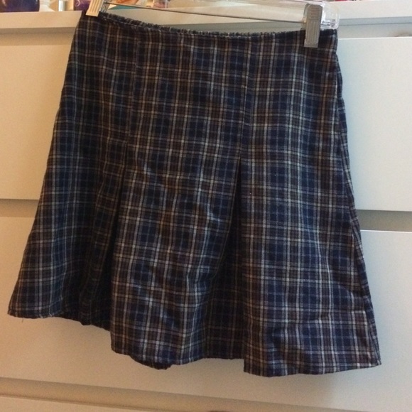 brandy Melville plaid skirt