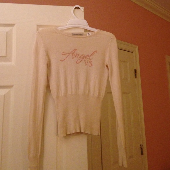 vs sweater