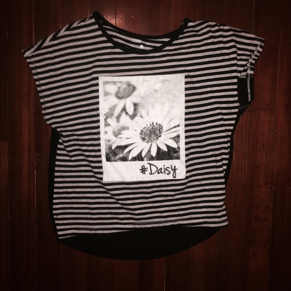 Medium shirt daisy