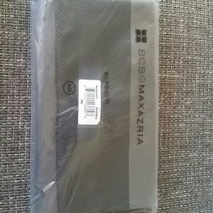 New with tags BCBGMAXAZRIA Blake purse/clutch.