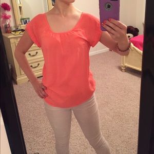 Adorable coral blouse